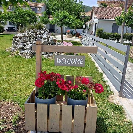 Casa Mare Agios Ioannis Lefkadaアパートメント エクステリア 写真